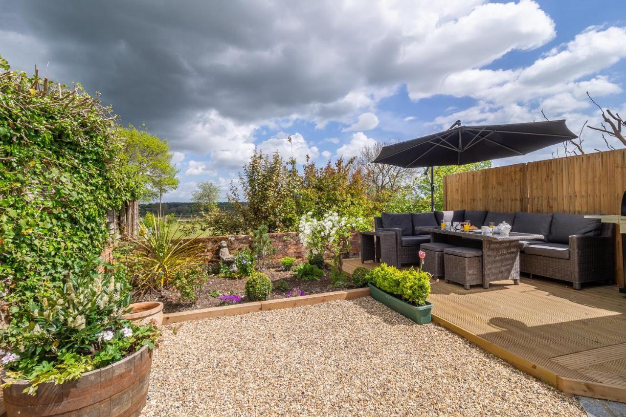 Immaculate Luxury Retreat In Pretty Village With Great Pubs - Box Valley Cottage Stoke by Nayland Exterior foto