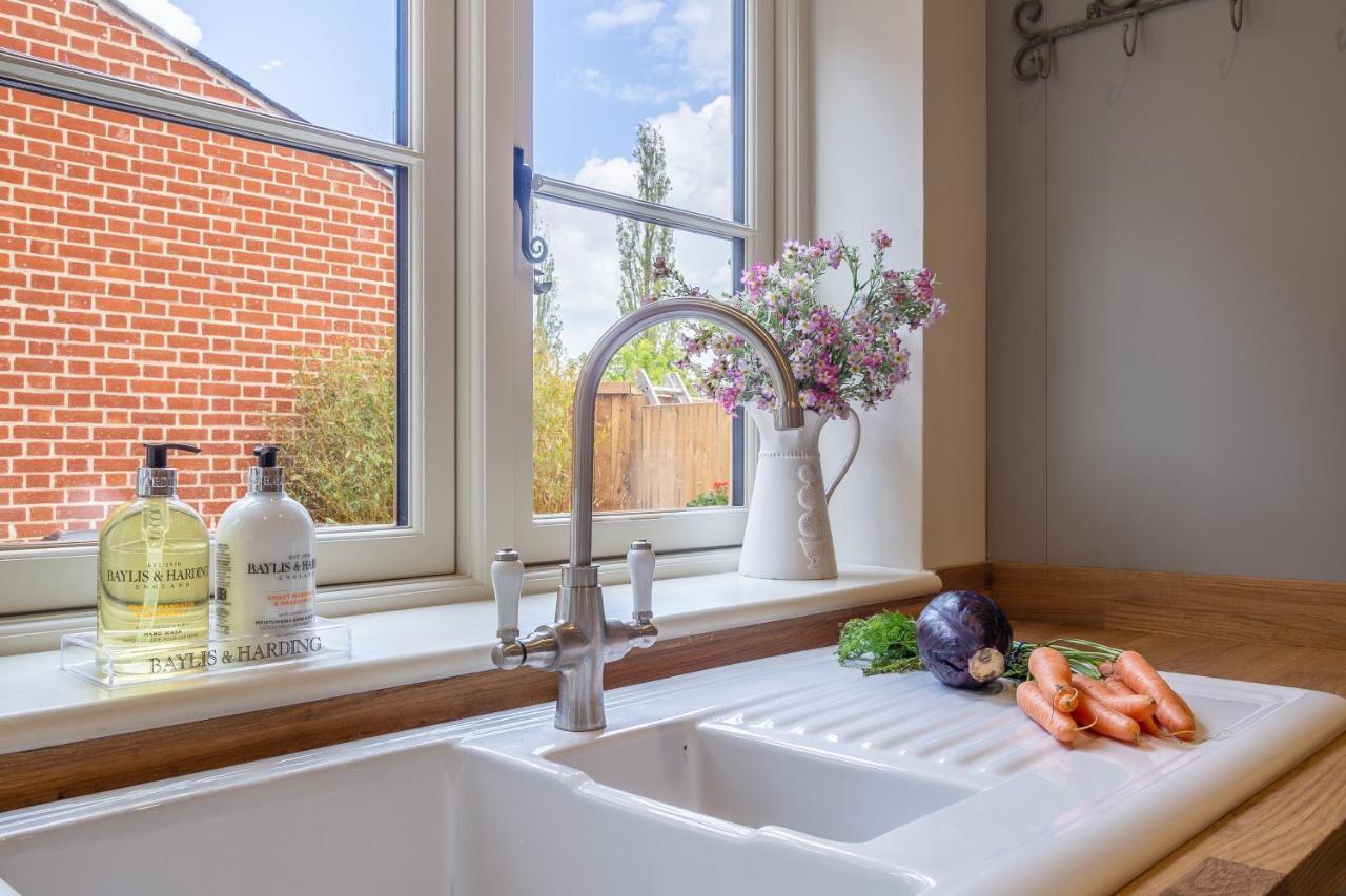 Immaculate Luxury Retreat In Pretty Village With Great Pubs - Box Valley Cottage Stoke by Nayland Exterior foto